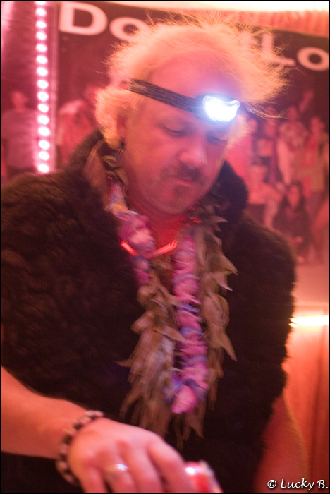 bm2006_085